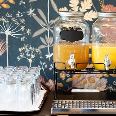 מלון Norherredhus 3*