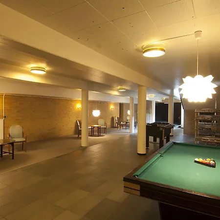 מלון Norherredhus 3*